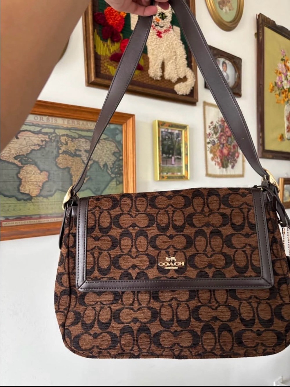 Coach Shoulder Bag Etta Flap, Signature Chenille Brass